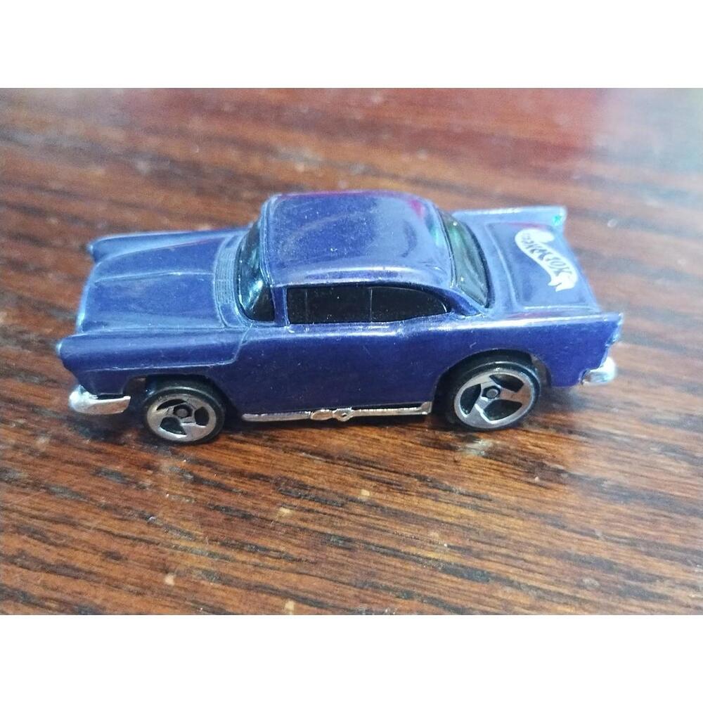 Hot Wheels 1978 '57 Chevy 1:64 Scale Blue